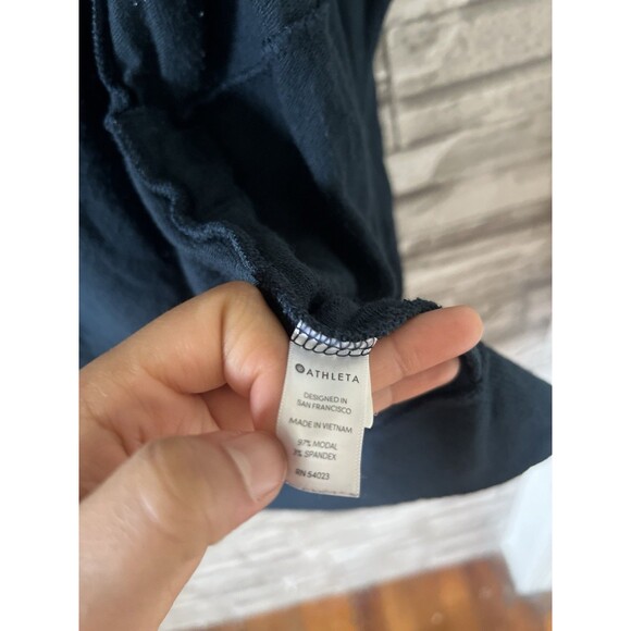 Athleta Open Front Cardigan Magnetic Clasp Navy Blue S Sweater Keyhole Sleeve - Picture 6 of 10